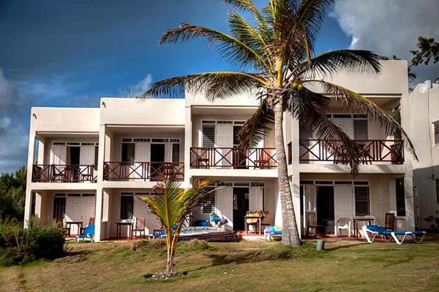 Ocean Spray Apartments Крайст-Черч Экстерьер фото